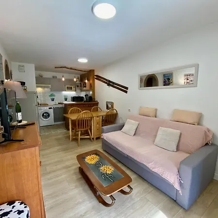Charmant Logement De Plein Pied Avec Piscine 2* Loudenvielle Esterno foto