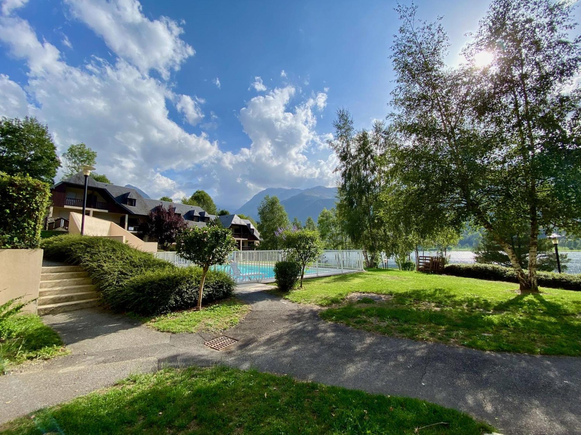 De Plein Pied Avec Piscine 2* Apartamento